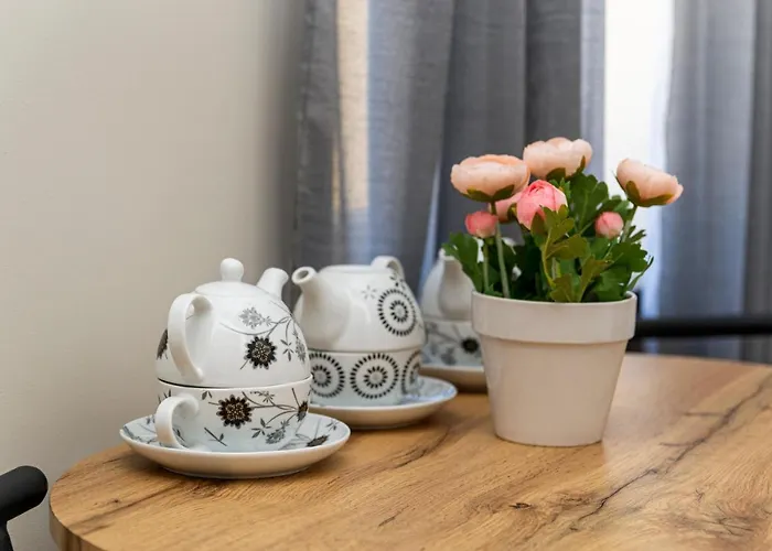 Srodmiescie בית אירוח *